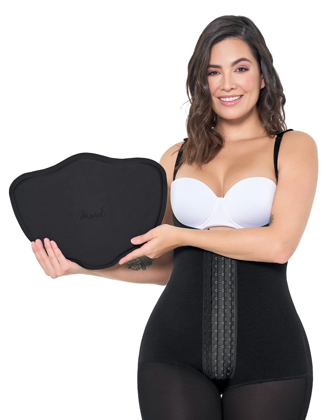 tq105 negro detalle 1.jpg